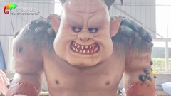 El gigante de caza animatrónico.