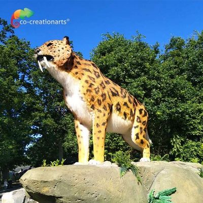 Sun impermeabiliza el Animatronics animal realista SABRE Wulf For Safari Park