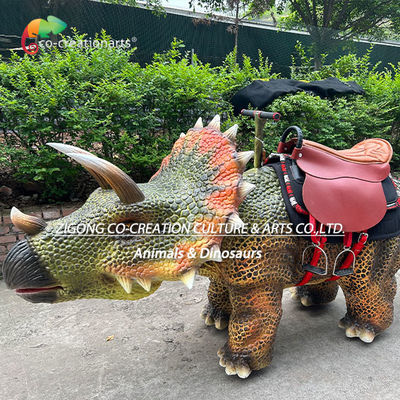 Animatrónico Triceratops caminante Dinosaurio caminante Equipo de juego para jóvenes